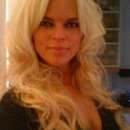 Unleash Your Desires with Larissa from Daytona Beach!